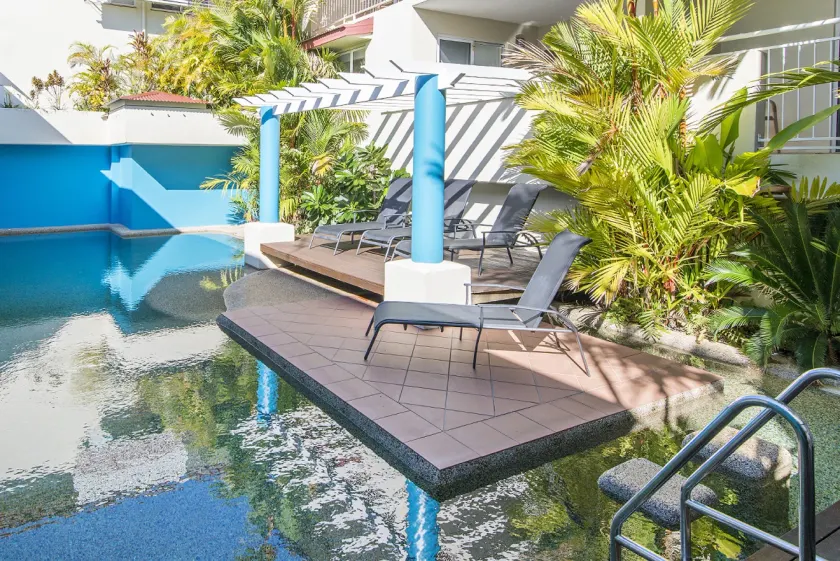 Macrossan House Boutique Holiday Apartments - Image 1