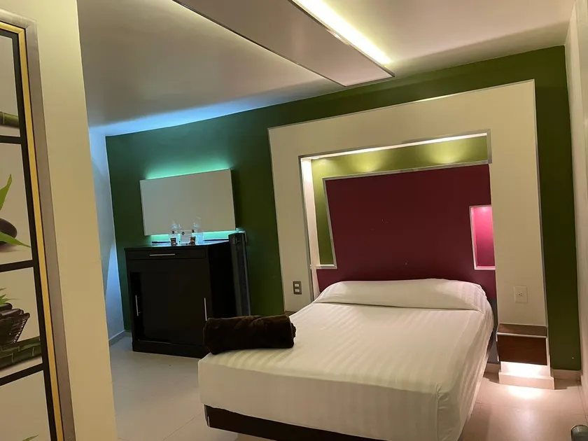 Hotel Cuandón - Image 1