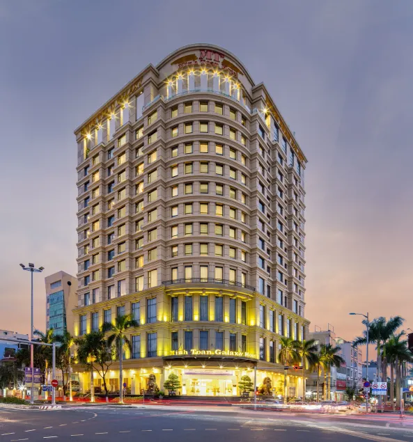 Minh Toan Galaxy Hotel - Image 1