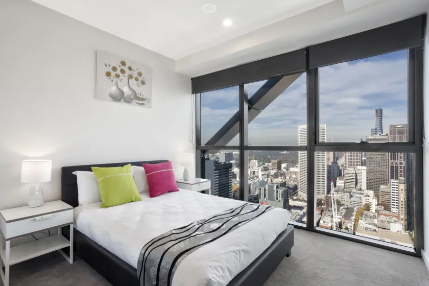 Platinum City Serviced Apartments - Image 1