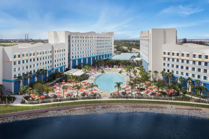 Universal's Endless Summer Resort - Surfside Inn and Suites - Image 1