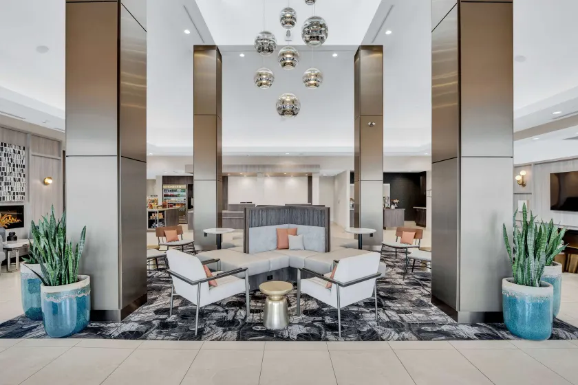 Hilton Garden Inn Toronto/Brampton - Image 1