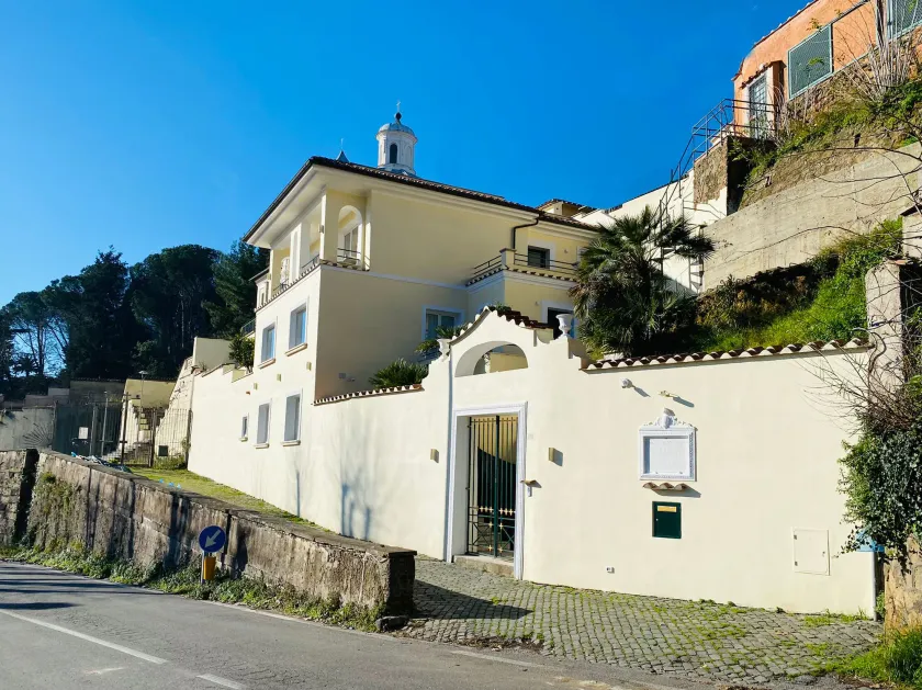 Monastero dei Santi - Image 1
