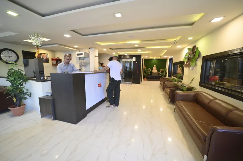 Hotel Royal Rosette Lake View BHIMTAL - Reception