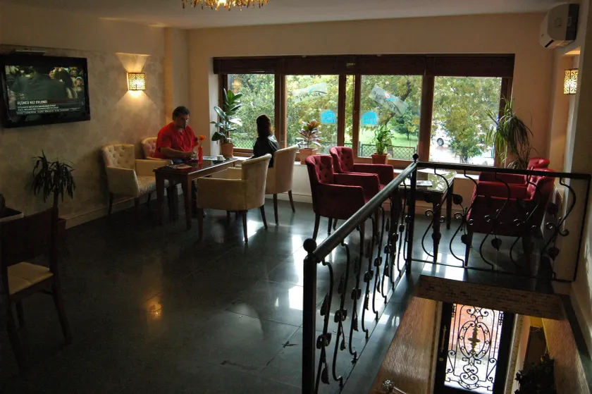 Hotel Melita - Image 1