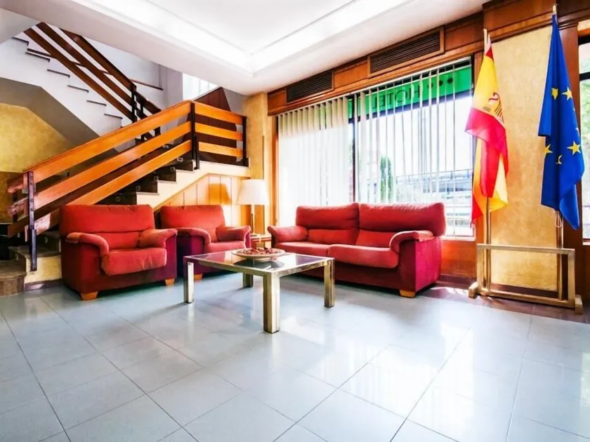 Hotel Alcarria - Coin salon dans le hall