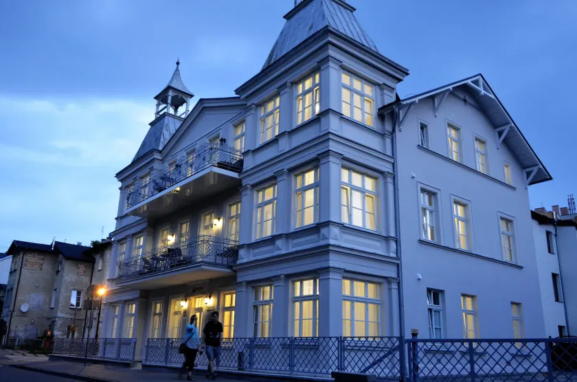 Dwie Wieże - Image 1