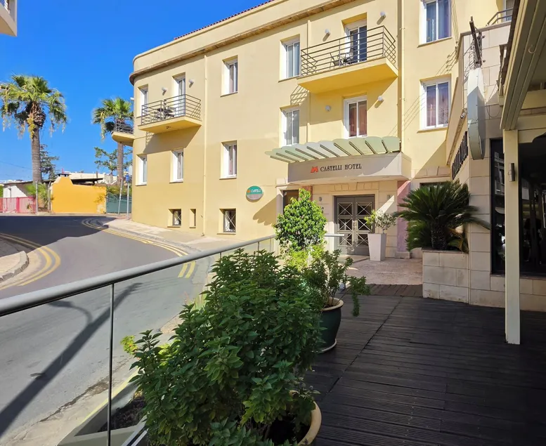 Castelli Hotel Nicosia - Image 1