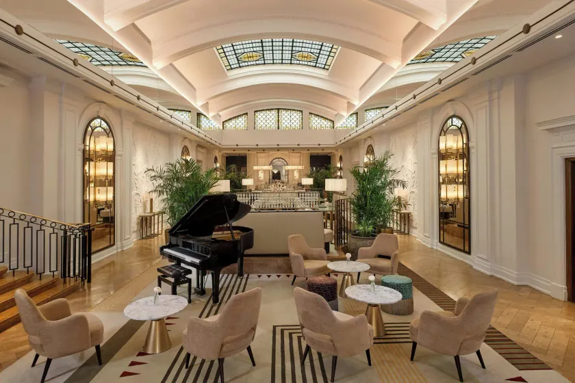 Sheraton Grand London Park Lane - Image 1