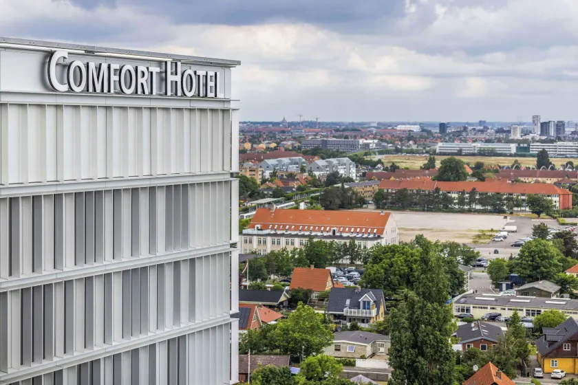 Comfort Hotel Copenhagen Airport - Image 1
