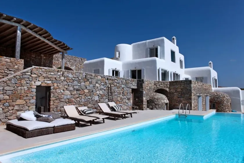 Villa DeLucien - Image 1