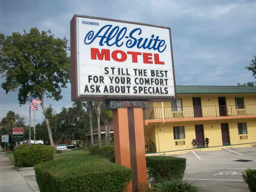 All Suite Motel - Image 1
