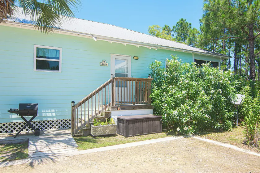 4014 Rookery 3 Cottage with two Pools and Beach Amenities - Image 1