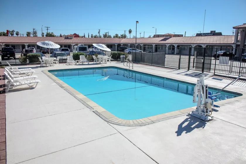 Red Roof Inn Blythe - Image 1
