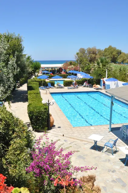 Galeana Beach Hotel - Image 1