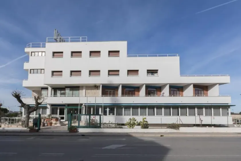Hotel La Baia - Image 1