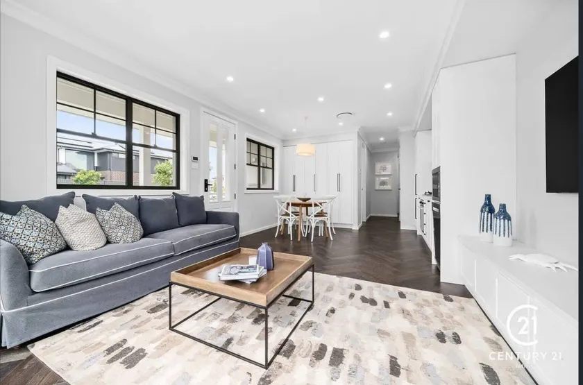 Couples' Haven - 2 Bedrooms - Image 1