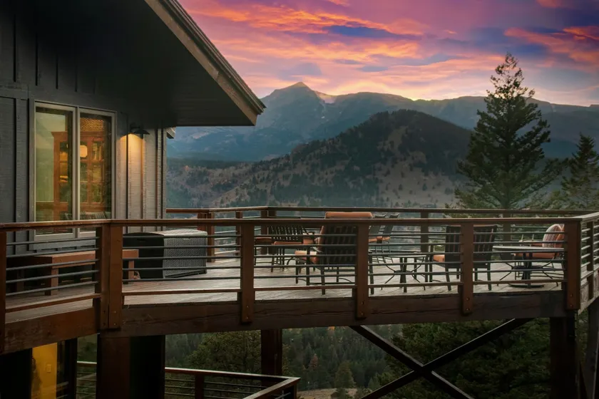 Moose Den Luxury Vacation Home at Windcliff home - Image 1