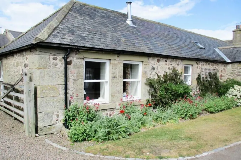 Swallow Cottage - Image 1