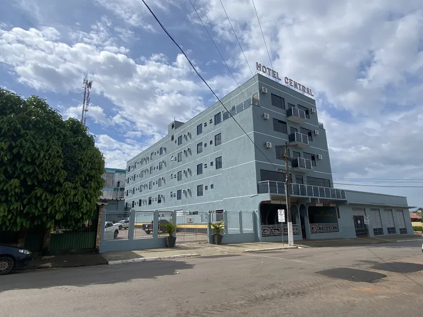 Hotel Central - Image 1