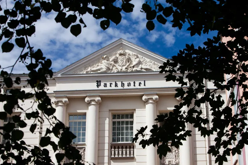 Parkhotel Altenburg - Image 1