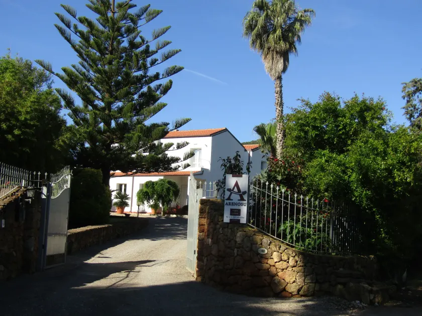 Arenosu Comfort Country Guesthouse - Image 1