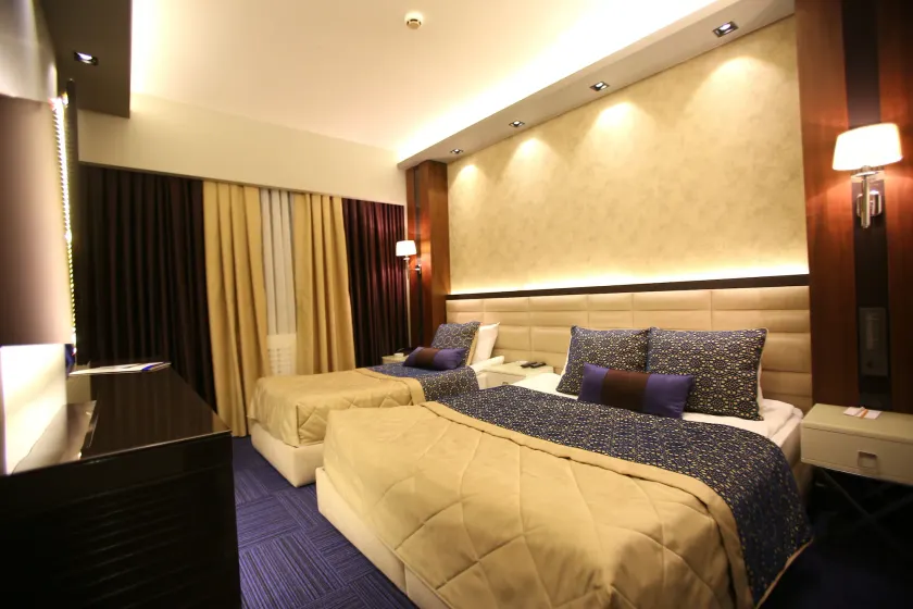 Prestige Hotel - Image 1