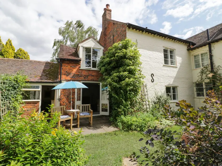 The Cottage - Image 1