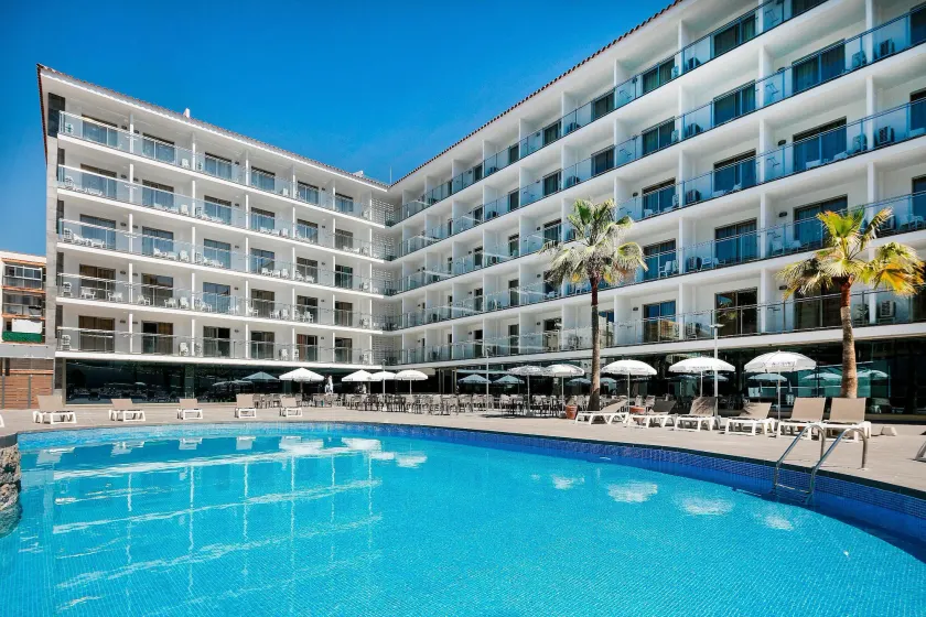 Hotel Best San Diego - Image 1