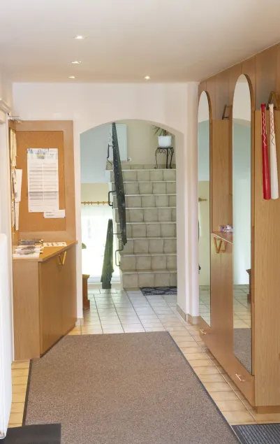 Gästehaus Schönberg - Entrada interior