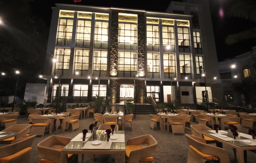 Hotel Aram - Image 1