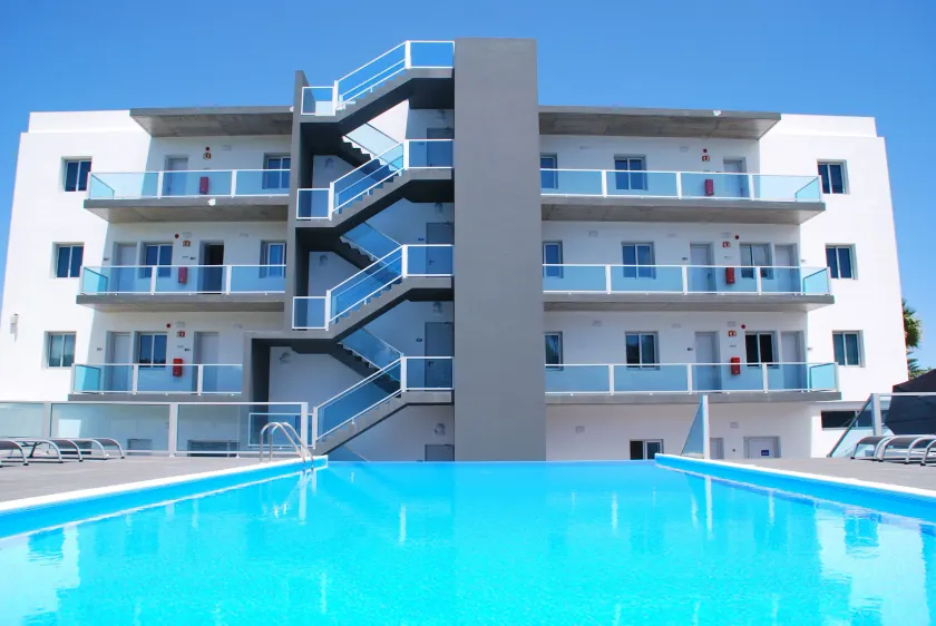 Whalesbay Hotel Apartamentos - Image 1