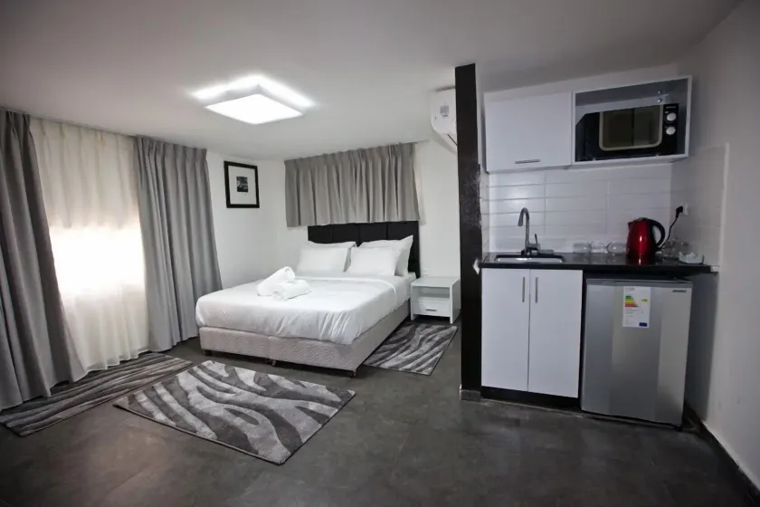 Geula Suites BY RAPHAEL HOTELS - Image 1