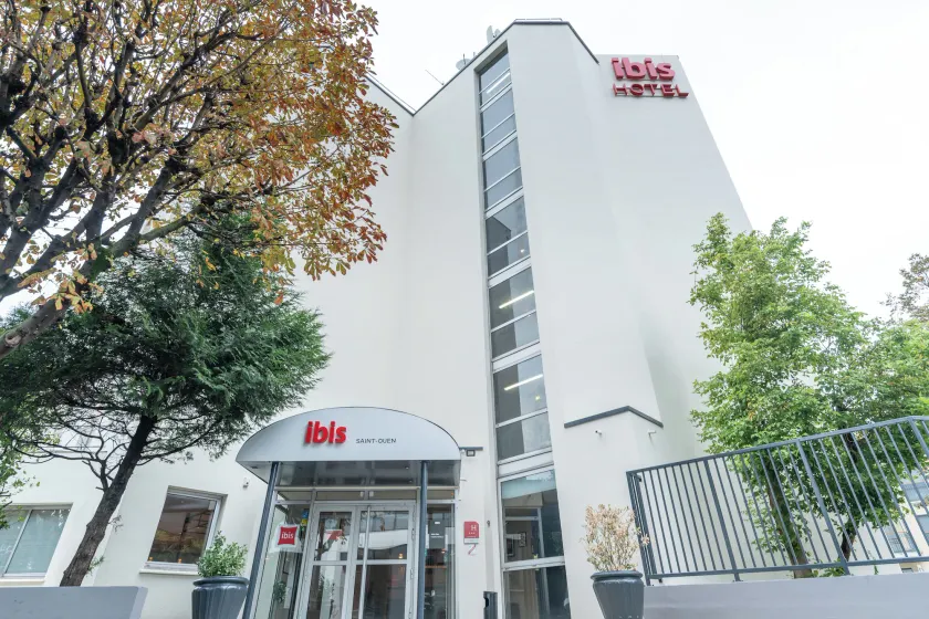 ibis Paris Nord Porte de Saint Ouen - Image 1