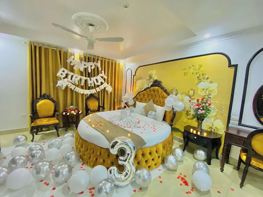 Nam Cuong X Hotel - Image 1