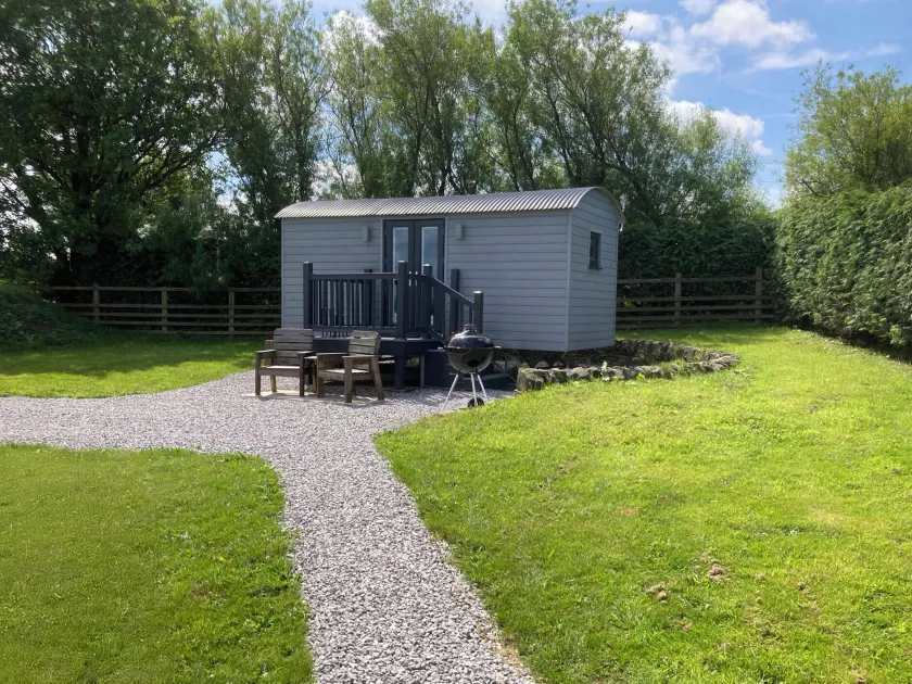 Little Acre - Image 1