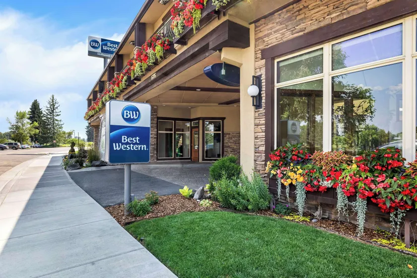 Best Western Driftwood Inn - Image 1