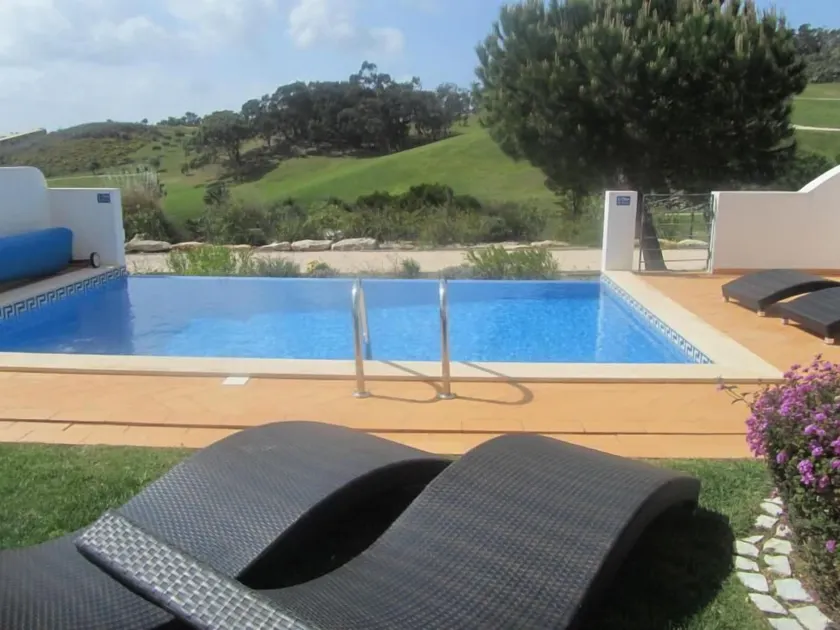 Stunning 3 bed Villa With Pool- Golf & Beach - Image 1