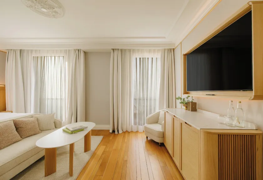 METT Barcelona GL - A Leading Hotel of the World - Image 1