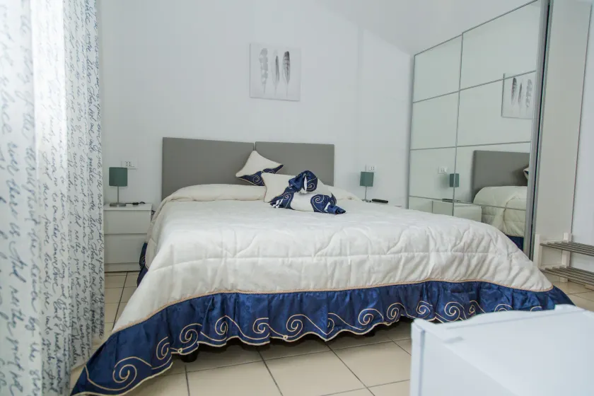 Veda elegant rooms - Image 1