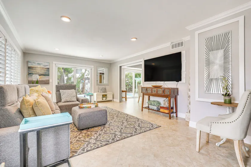 Sun-soaked Pompano Beach Home w/ Private Pool! - Image 1