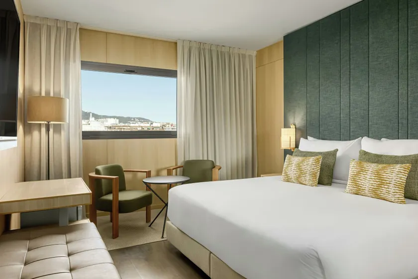 AC Hotel Sants by Marriott - Image 1