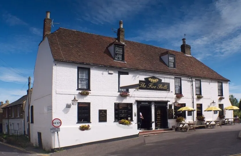 The Five Bells, Eastry - Image 1