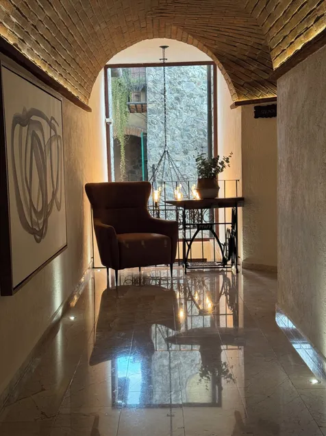 Porta Paradiso ValQuirico, Albergo Boutique - Image 1