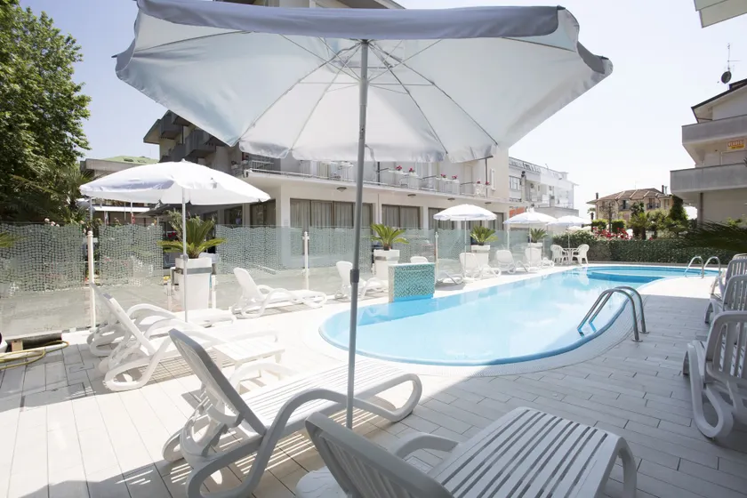 Hotel Madison - Image 1