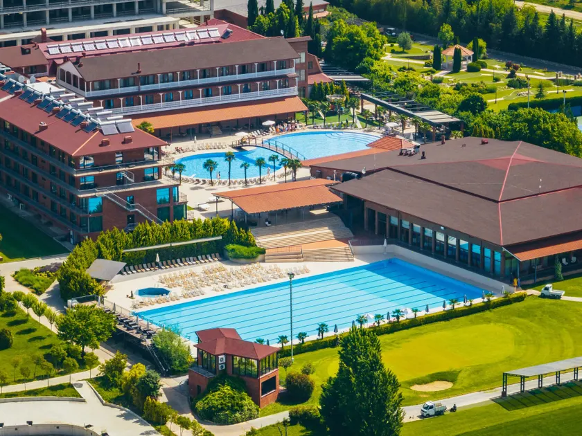 Ambassadori Kachreti Golf Resort - Image 1