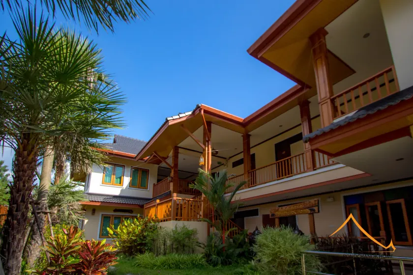 Baan Pondchanok Hotel - Image 1