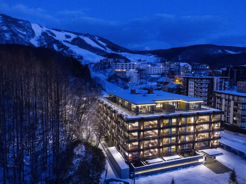 Aya Niseko - Image 1