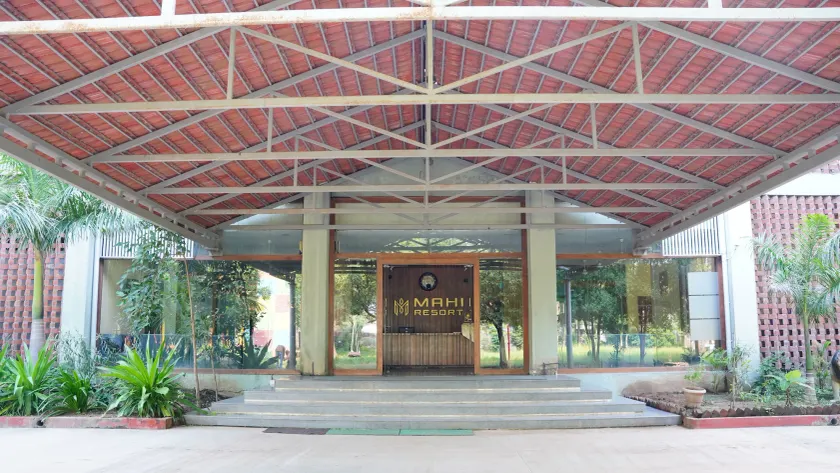 Mahi Resort - Image 1
