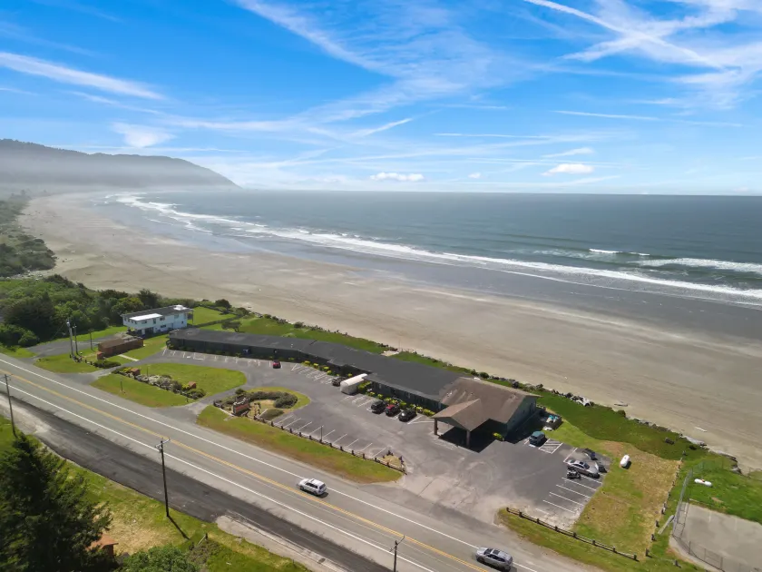 Crescent Beach Motel - Image 1